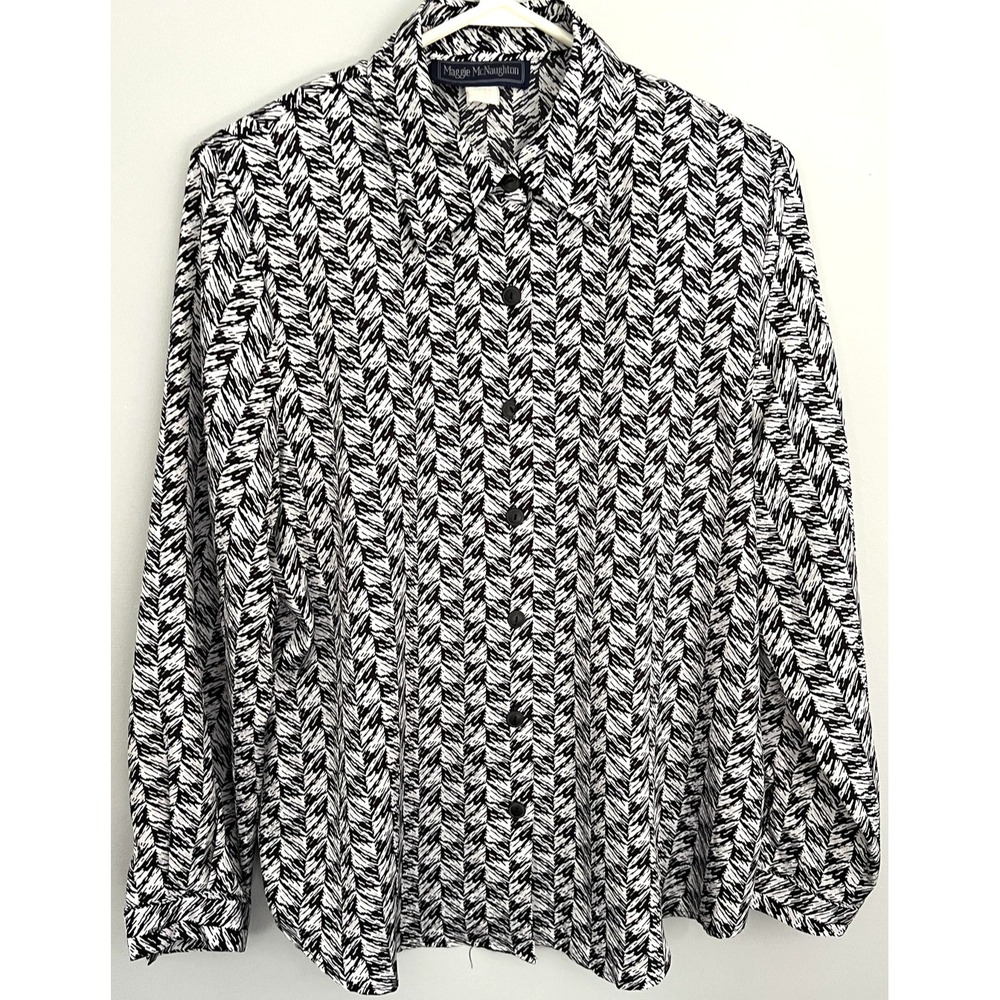 Maggie McNaughton Shirt Womens 1X-2X Black White Button Down Long Sleeve Chevron